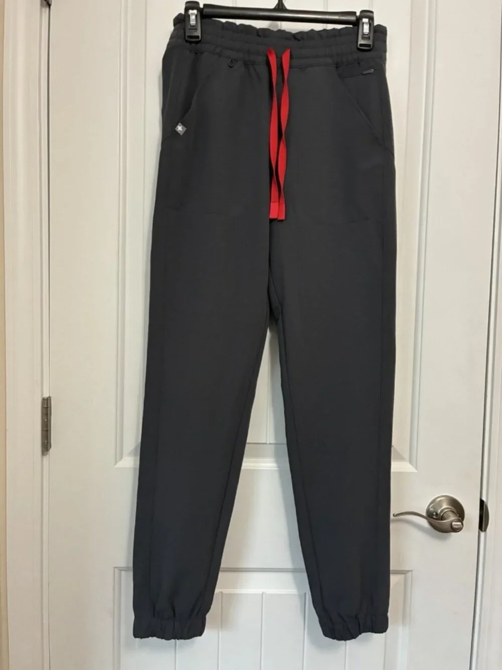 Figs Scrubs Weston Jogger Size XS In Grey 28” x 30”